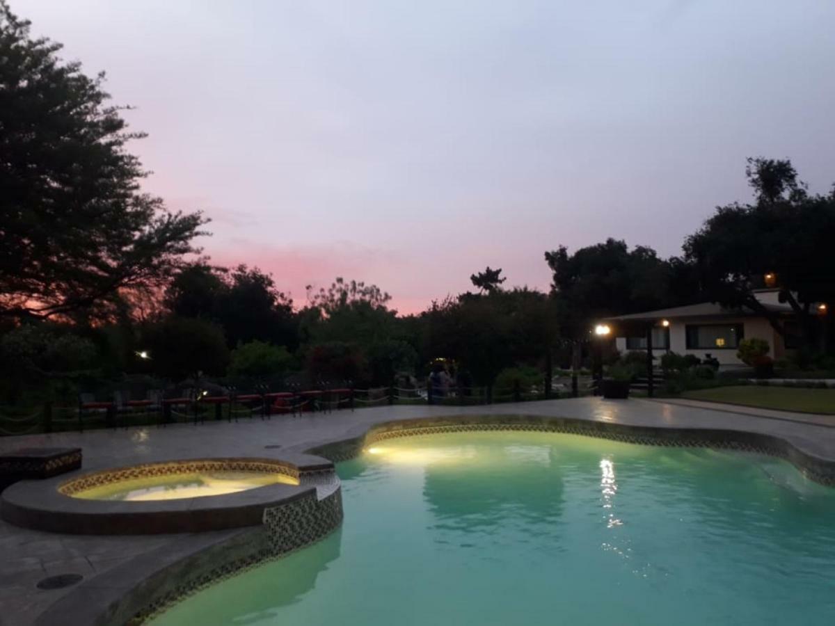 Quinta Arratz Hotel Villa de Juarez Bagian luar foto